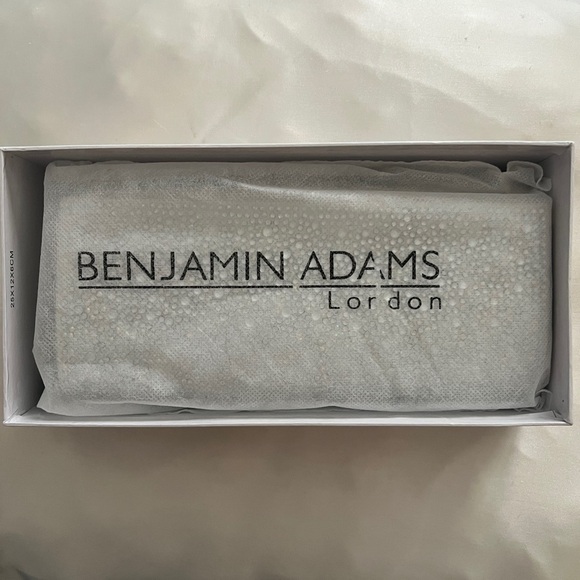 Benjamin Adams London - Swarovski Crystal Clutch Bag- GORGEOUS - Picture 3 of 4